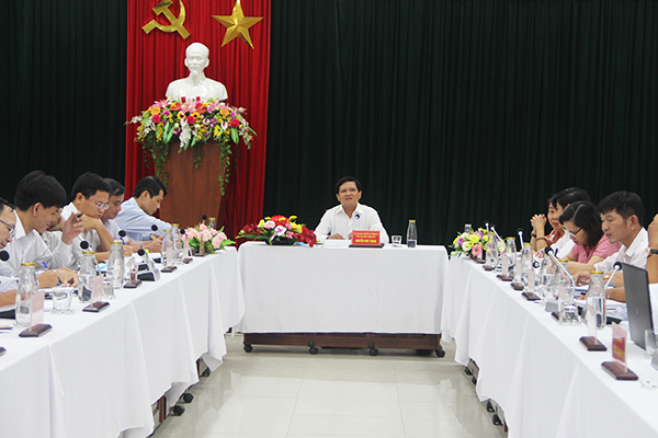 8 quang c e1 ba a3nh bu e1 bb 95i l c3 a0m vi e1 bb 87c
