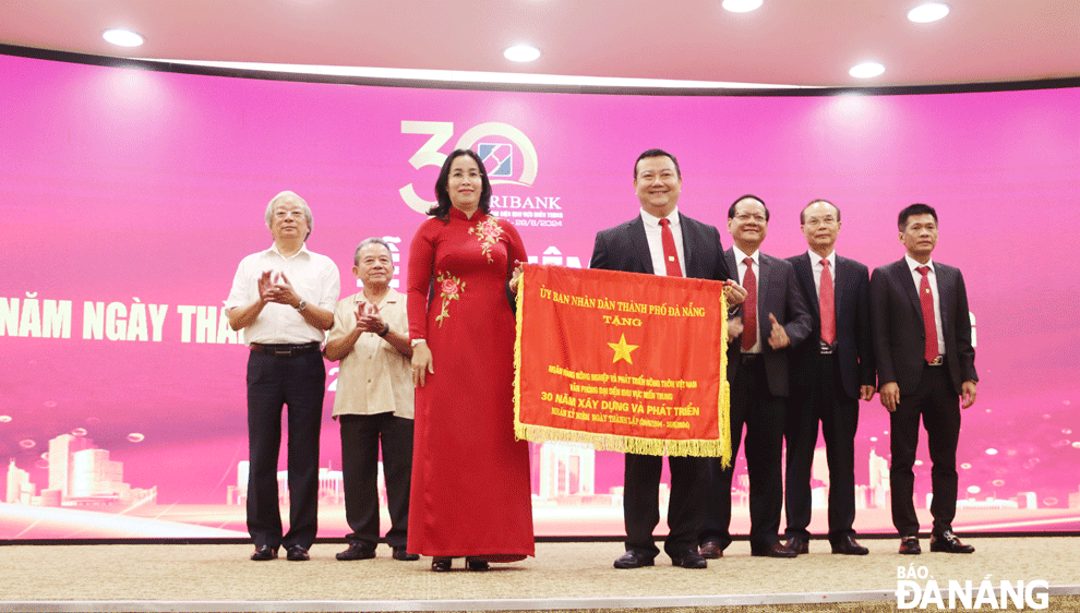 agribank ung ho quy nguoi ngheo