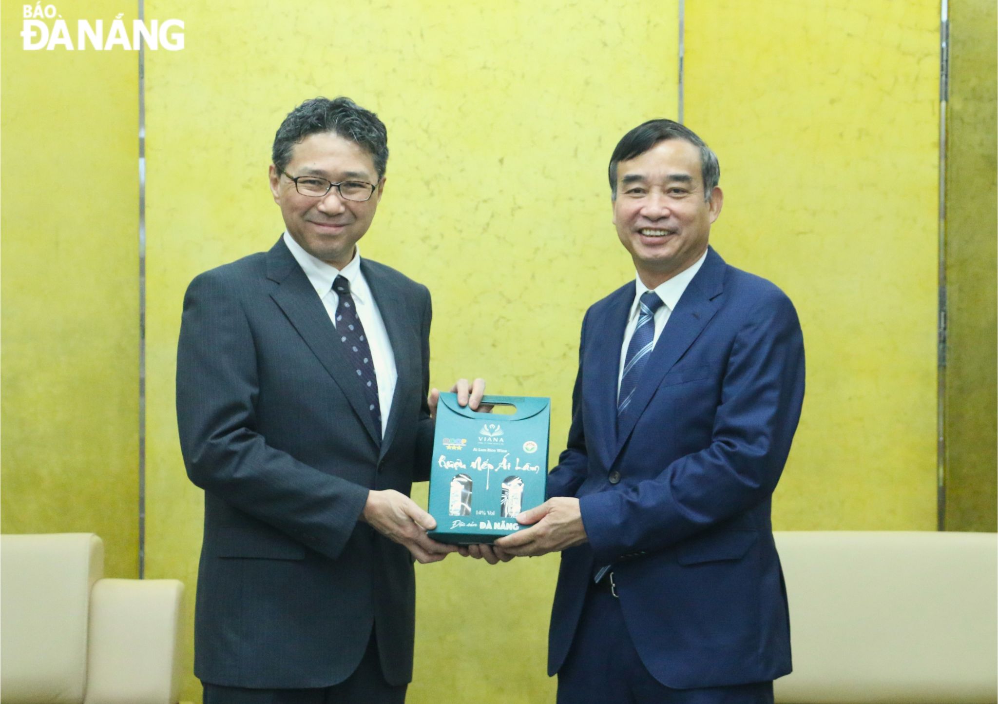 apanese consul general in the city mori takero