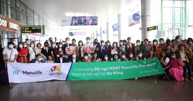 at the welcoming ceremony held for the group at the da nang international airport