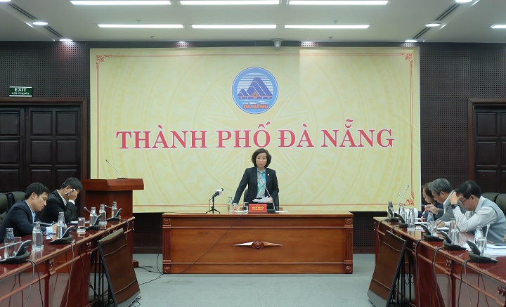 ba ngo thi kim yen chu tri cuoc hop ban phong chong dich