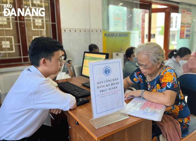 ban dang ky ho so truc tuyen