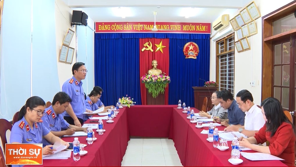 ban phap che lam viec voi vien kiem sat nhan dan nhs