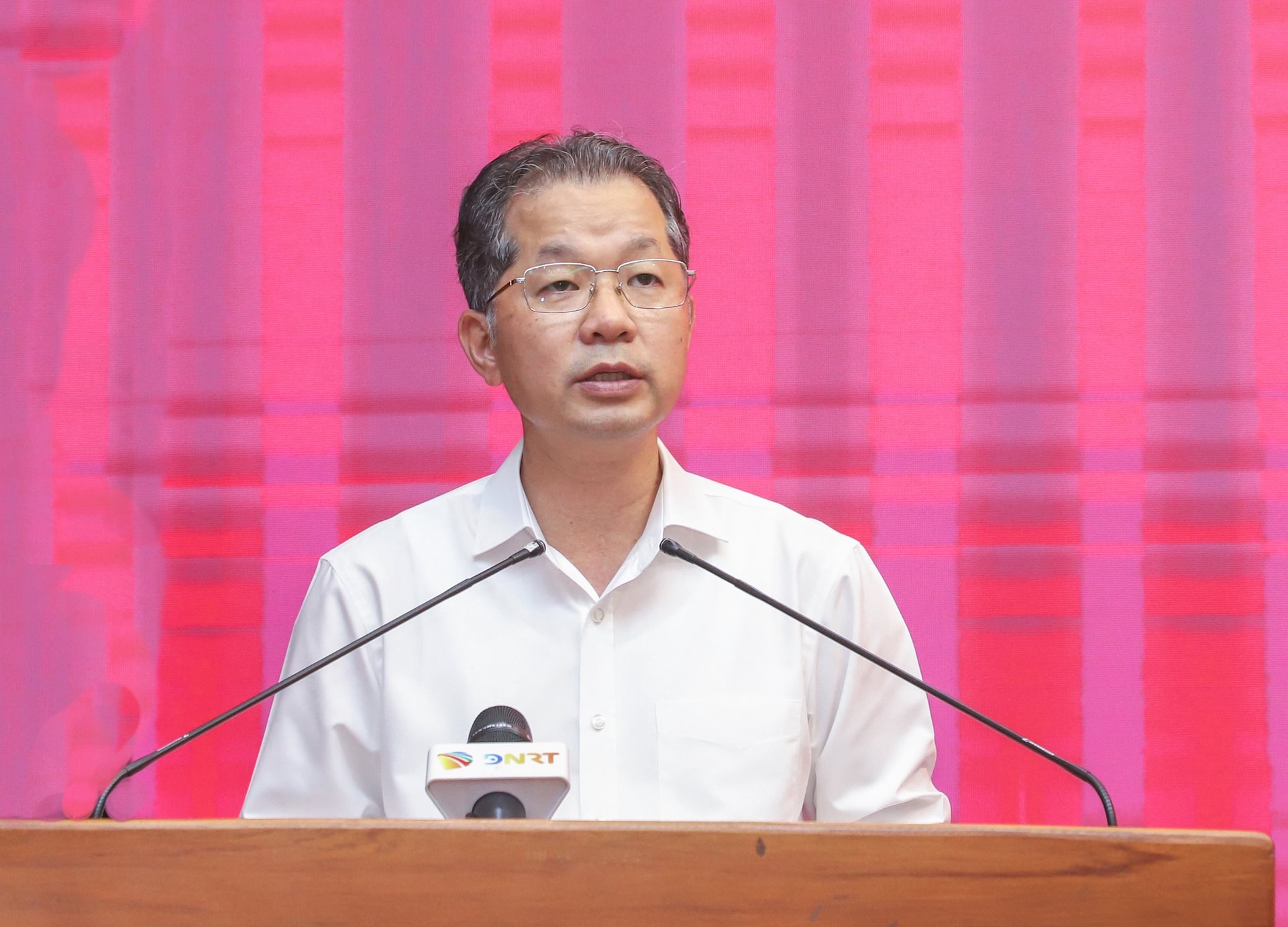 ban thuong vu dang uy chuan bi dai hoi 6