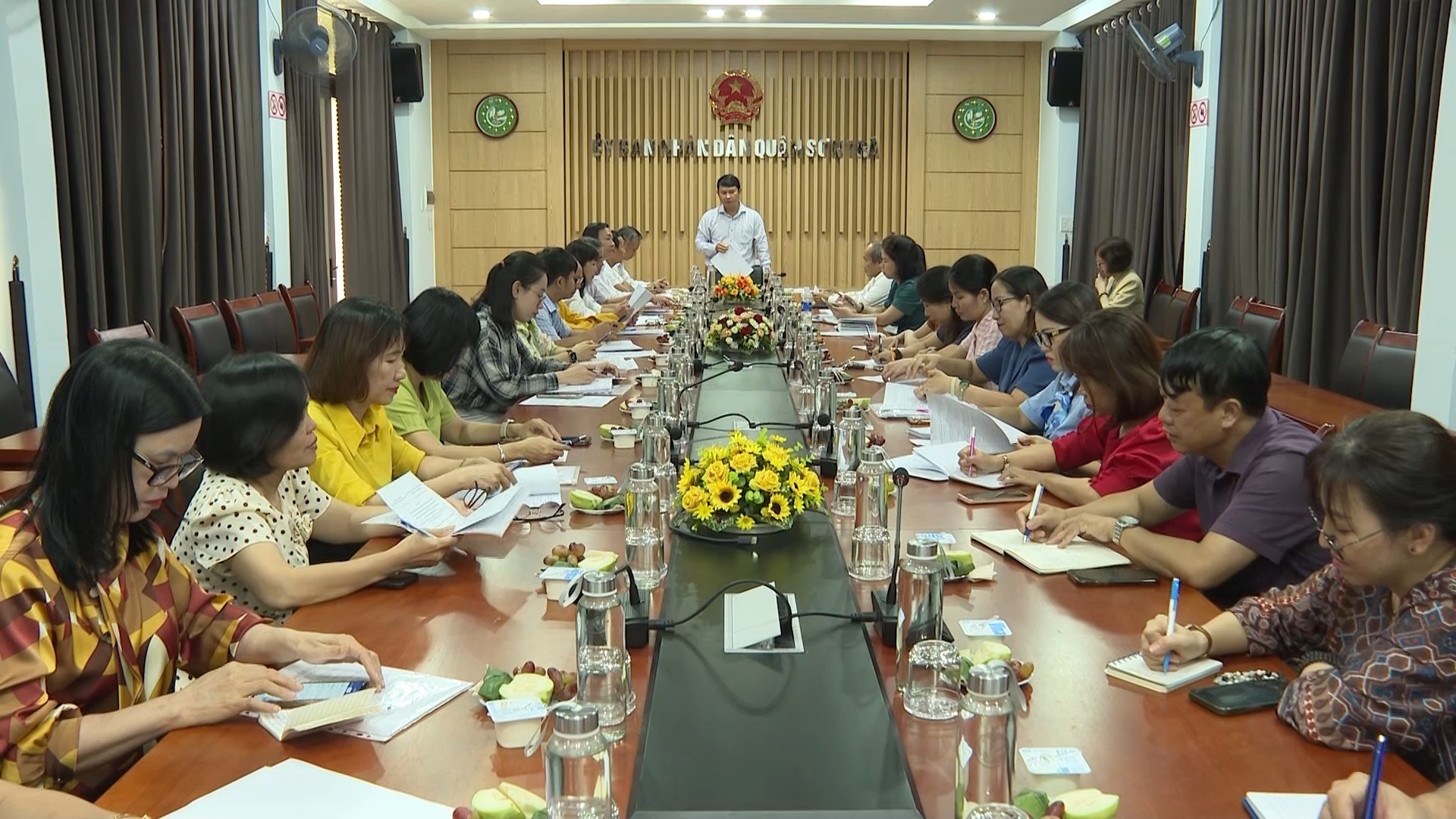 ban van hoa xa hoi giam sat nghi quyet 98 tai quan son tra