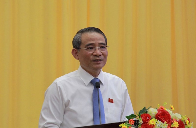 bi thu truong quang nghia 3