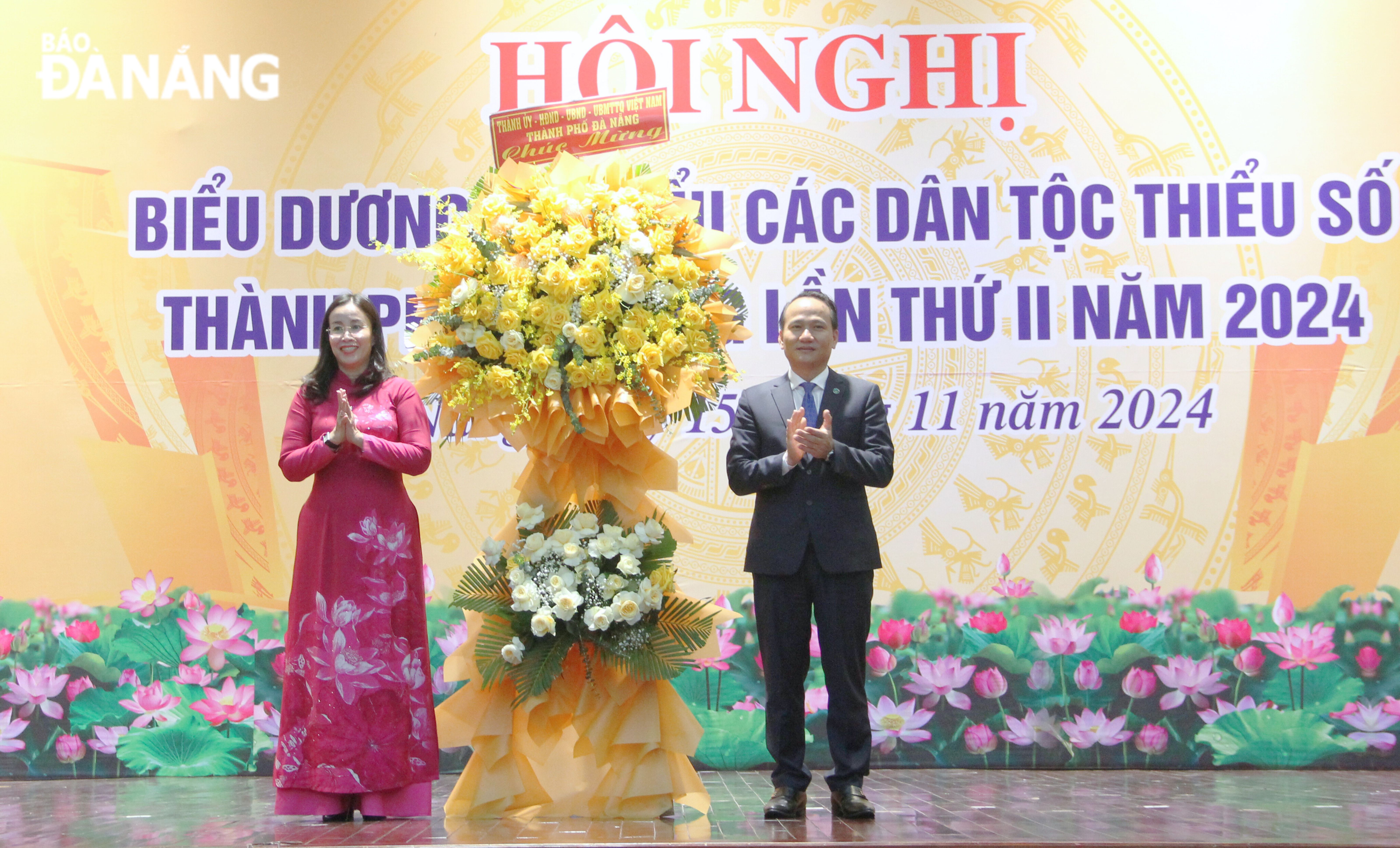 bieu duong dan toc thieu so tieu bieu 2024