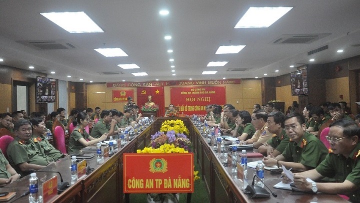 bo cong an hoi nghi nhan ngay chuyen doi so