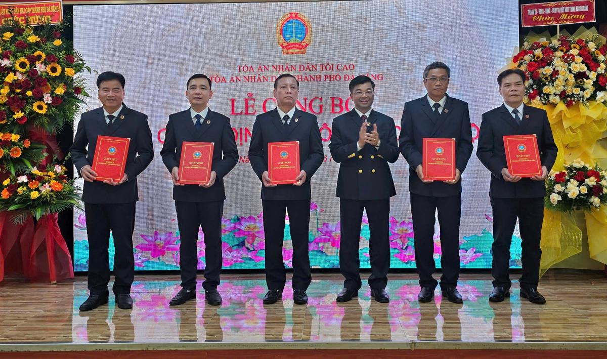 bo nhiem lanh dao toa an 7 2025 1