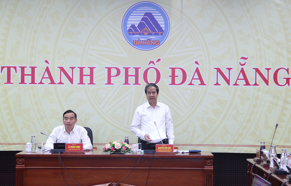 bo truong gddt lam viec voi da nang 2