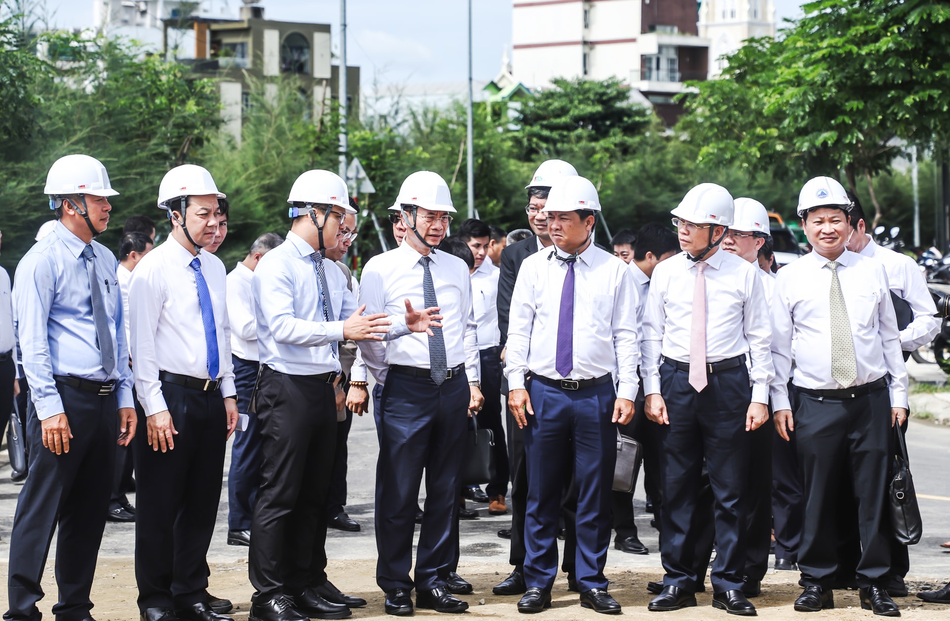 bo truong nguyen manh hung lam viec voi dn 7 25 3