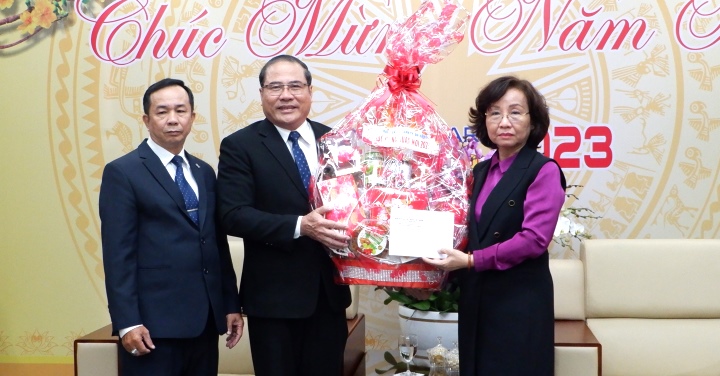 cac don vi chuc tet lanh dao thanh pho 2