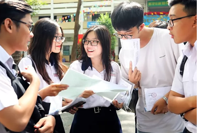 cac moc tuyen sinh dai hoc 2024