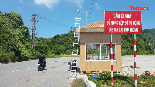 cam xe ga ban dao son tra