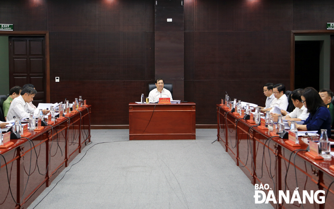 ch e1 bb a7 tr c3 ac cu e1 bb 99c h e1 bb 8dp th c6 b0 e1 bb 9dng k e1 bb b3 b c3 a0n v e1 bb 81 t c3 acnh h c3 acnh kinh t e1 ba bf x c3 a3 h e1 bb 99i 6 th c3 a1ng c4 91 e1 ba a7u n c4 83m