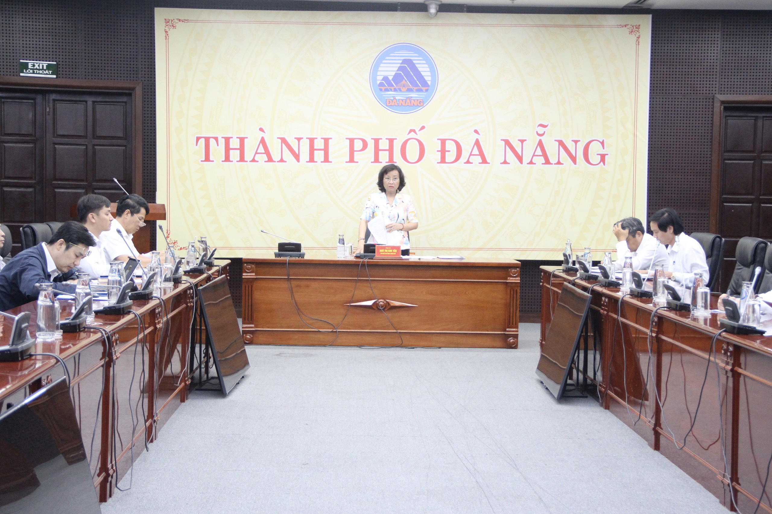 chi dao tang toc tiem vac xin covid 19