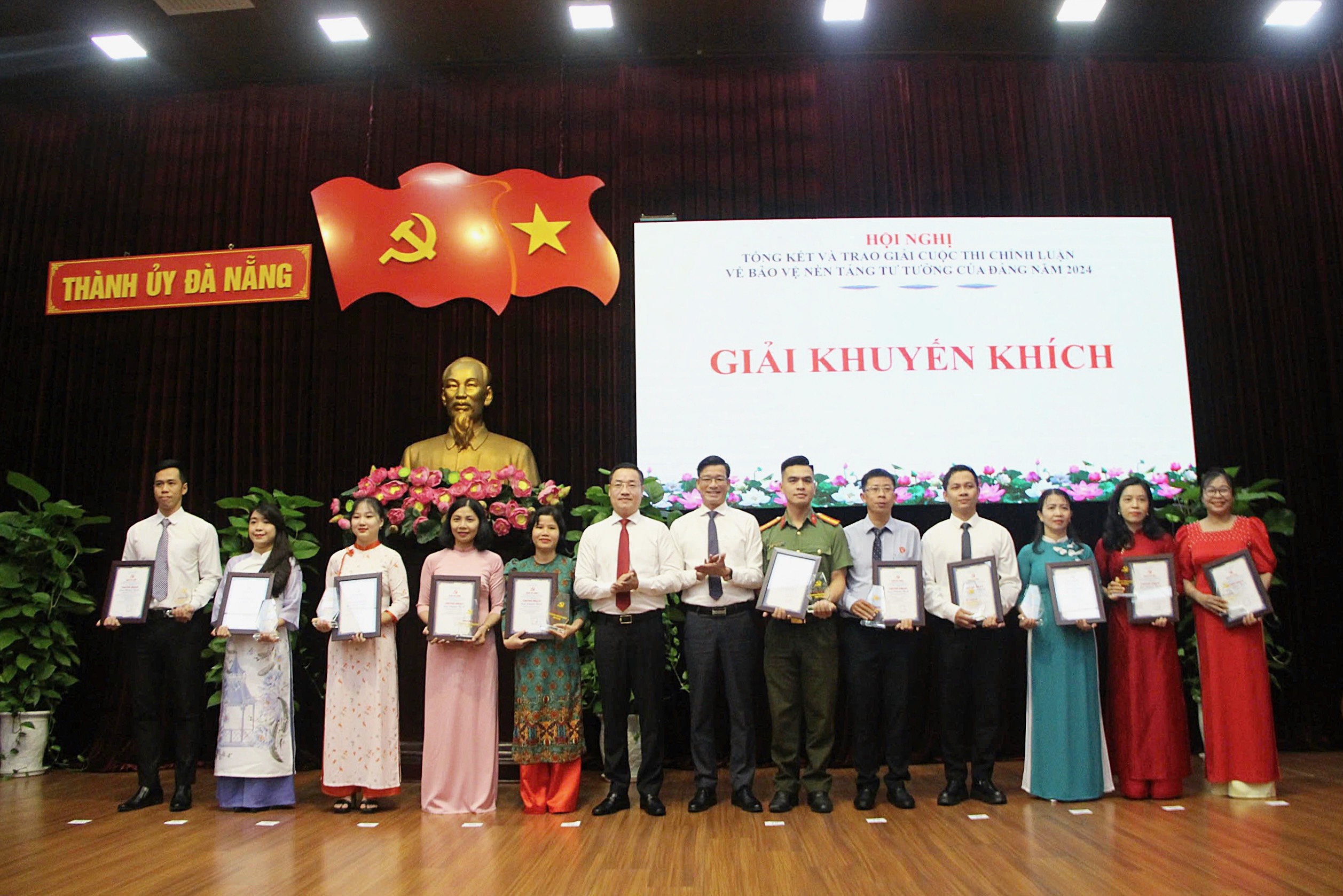 chinh luan bao ve nen tang tu tuong dang 2024 3