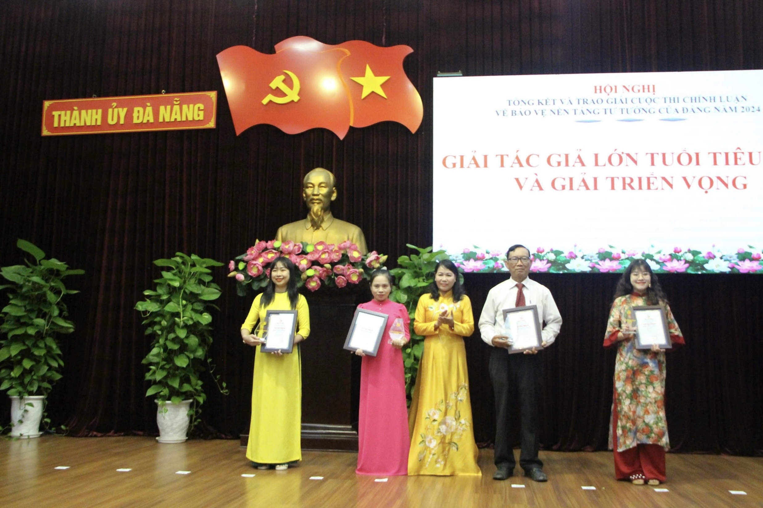 chinh luan bao ve nen tang tu tuong dang 2024 5