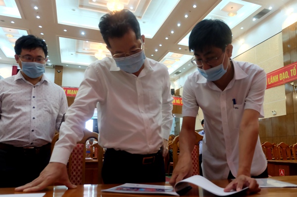chinh tri 1