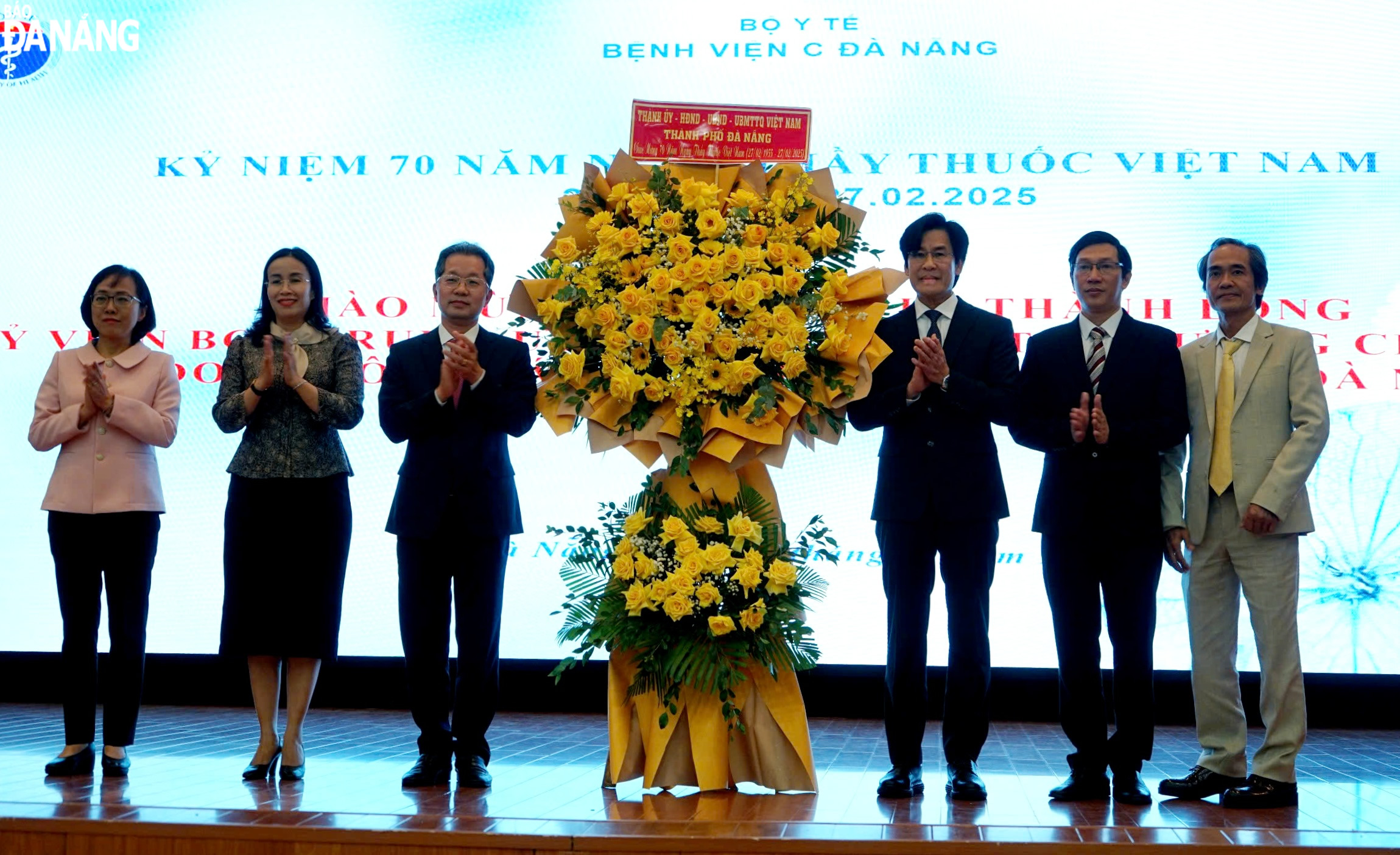 chuc mung ngay thay thuoc viet nam 2025 10