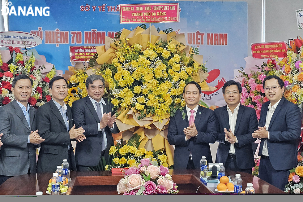 chuc mung ngay thay thuoc viet nam 2025 14