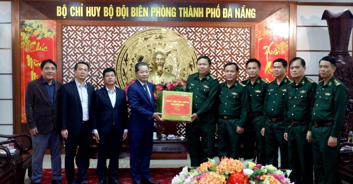 chuc tet bo doi bien phong thanh pho