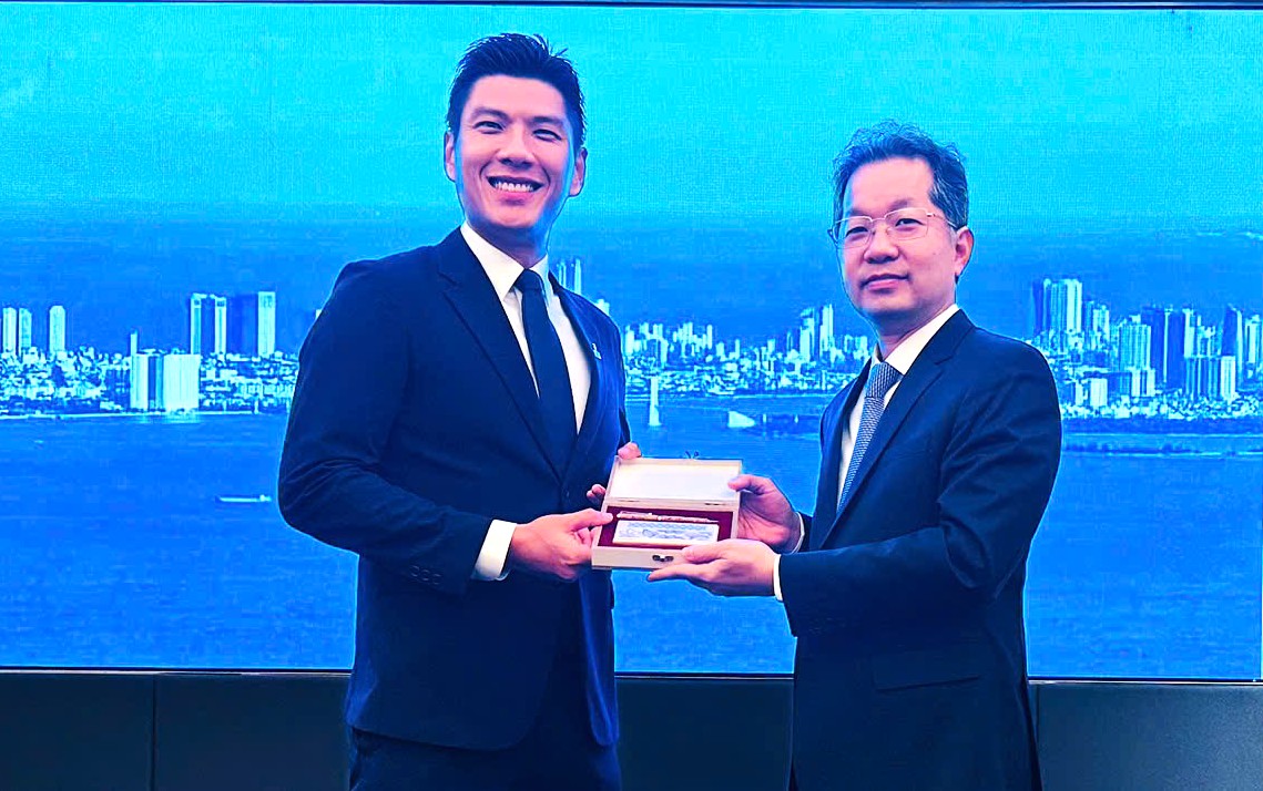 chuyen tham uae 3 2025 15
