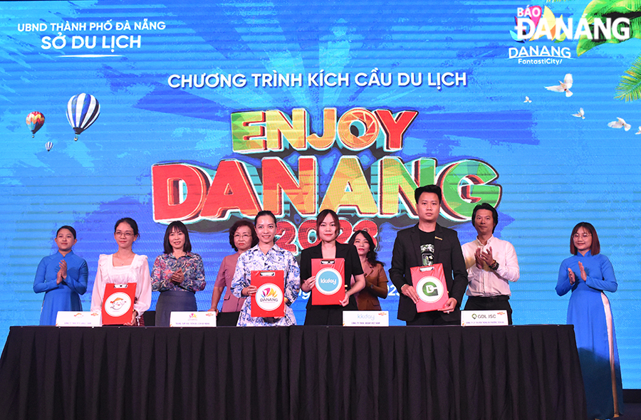 cong bo chuong trinh kich cau du lich nam 2023 1