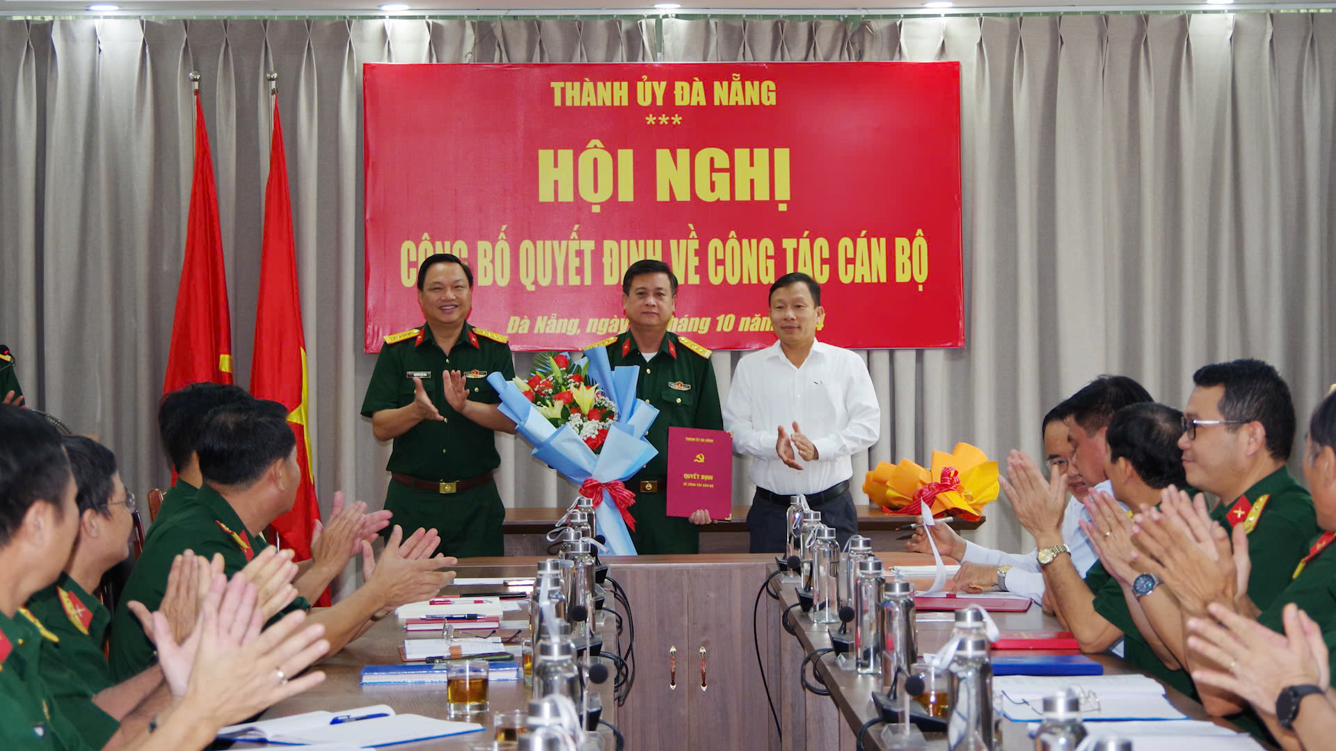 cong bo quyet dinh ve cong tac can bo 291024