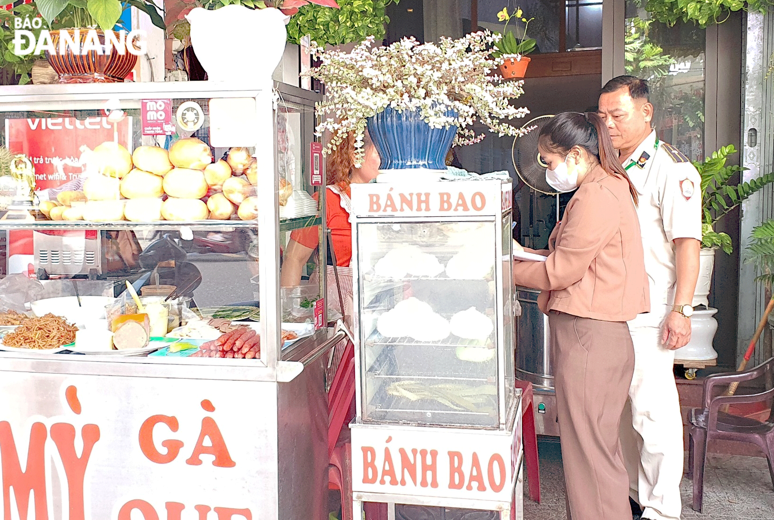 cua hang banh bao