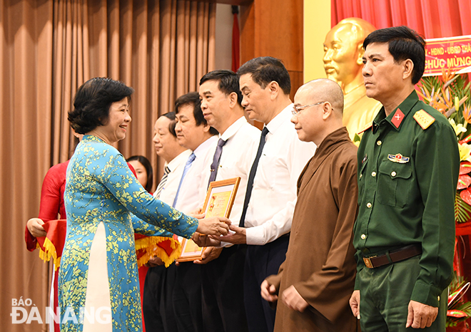 cuoc van dong do mt khoi xuong 3