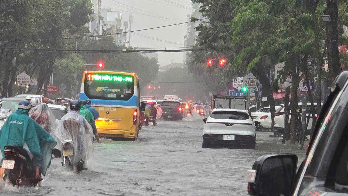 da nang ngap 120325