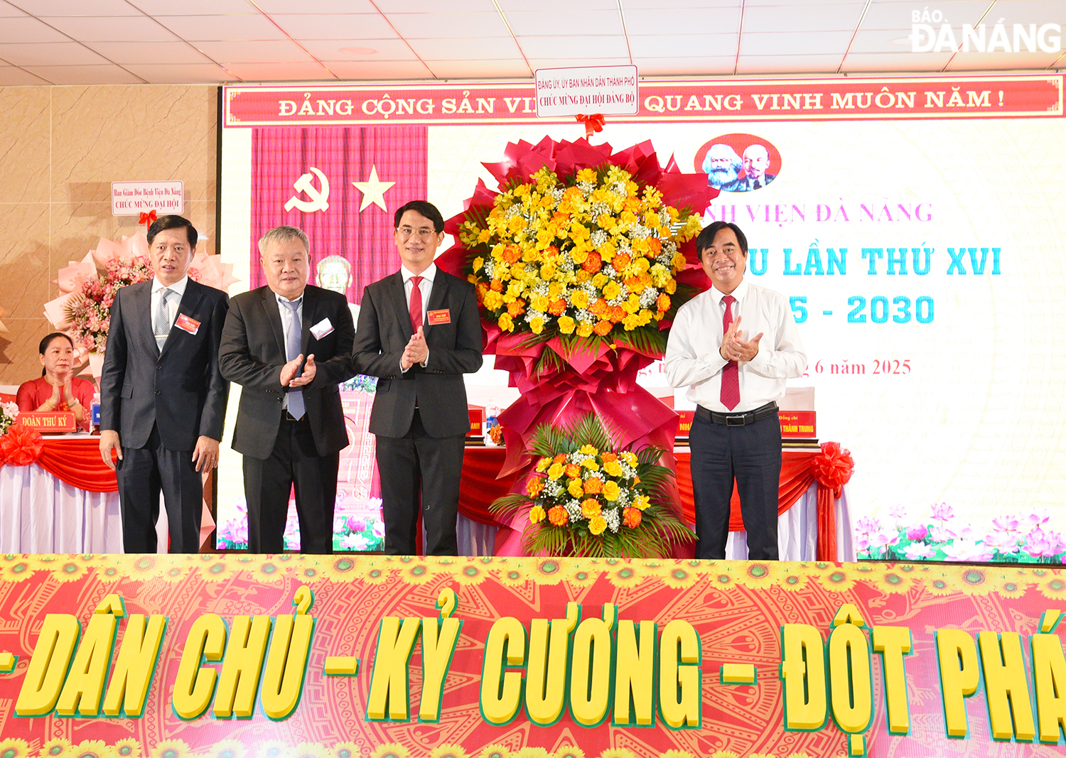 dai hoi dang bo benh vien da nang 2025 1