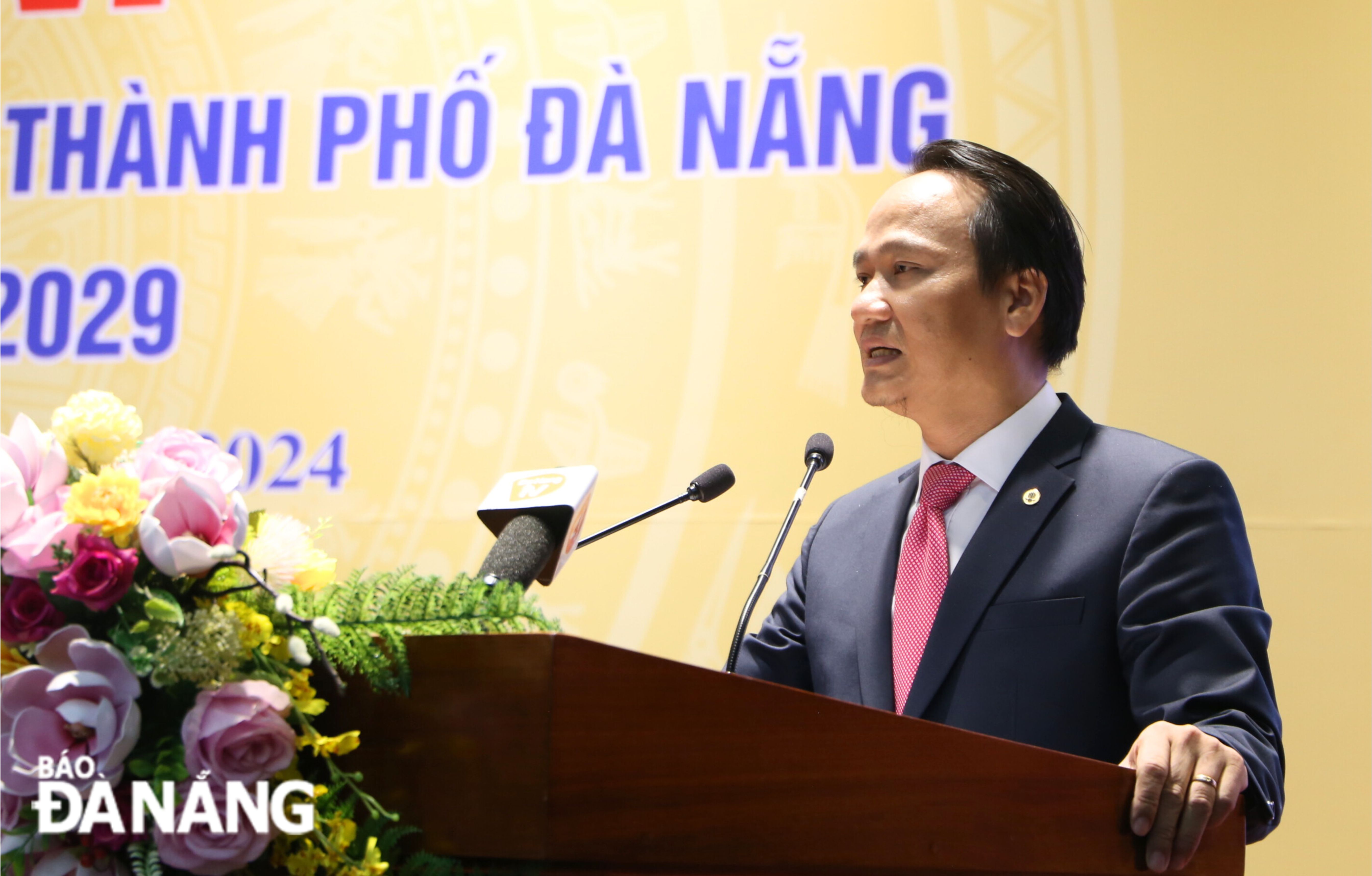 dai hoi lan 6 lien hiep cac to chuc huu nghi 1