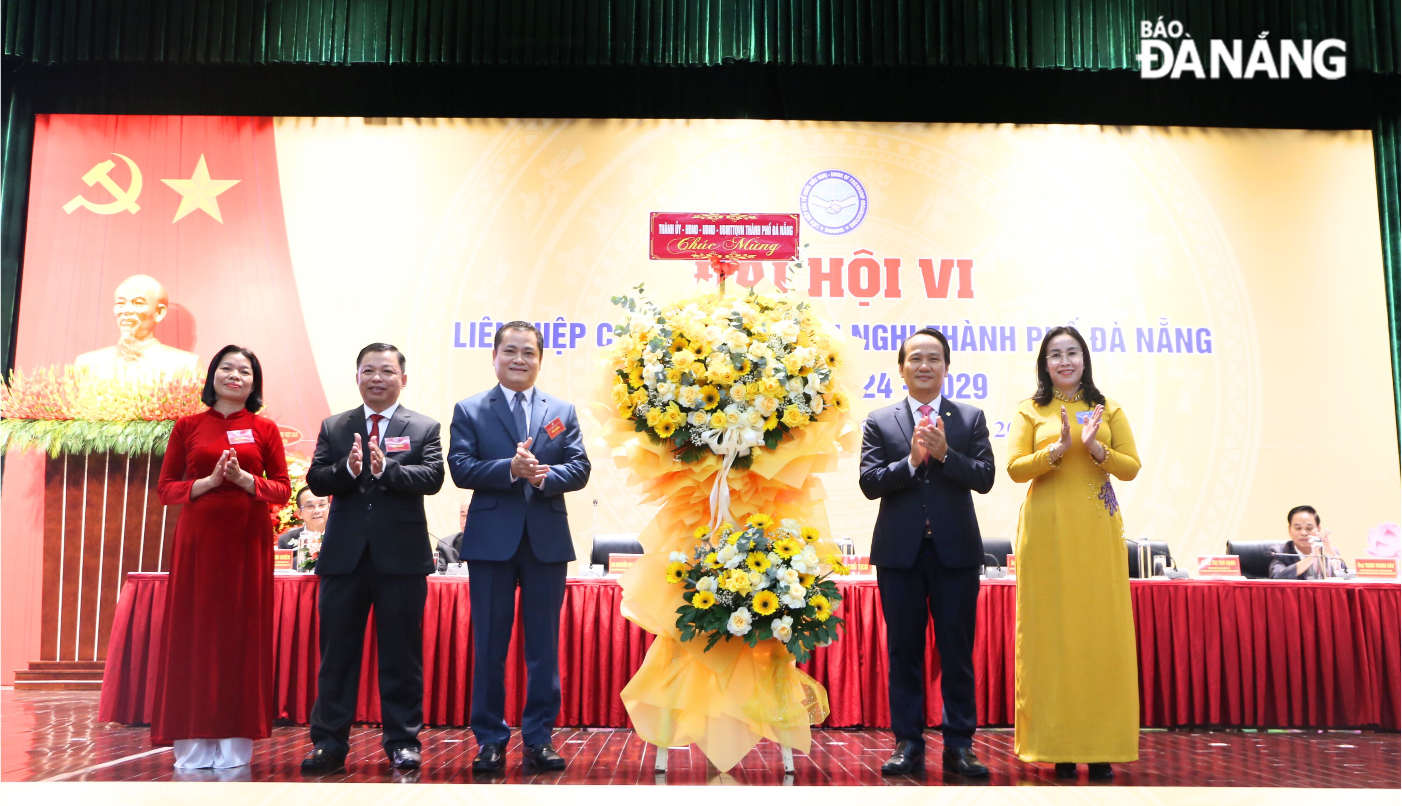 dai hoi lan 6 lien hiep cac to chuc huu nghi 4