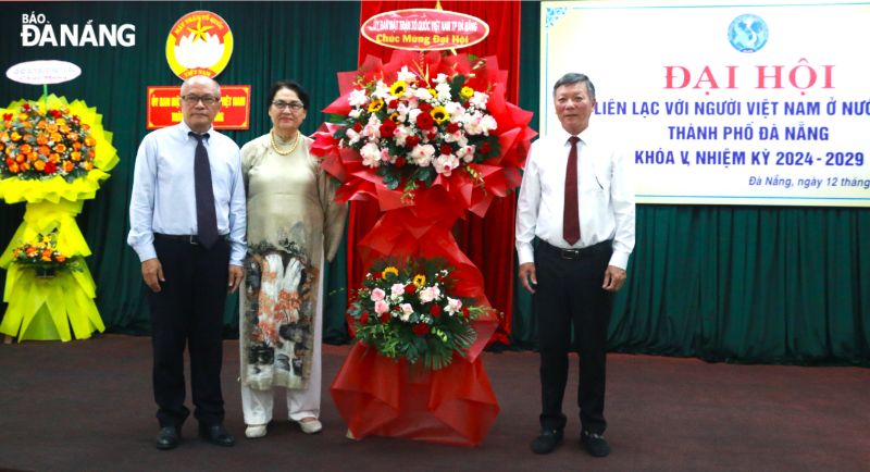 dai hoi lien lac voi nguoi viet nam o nuoc ngoai khoa 5 1