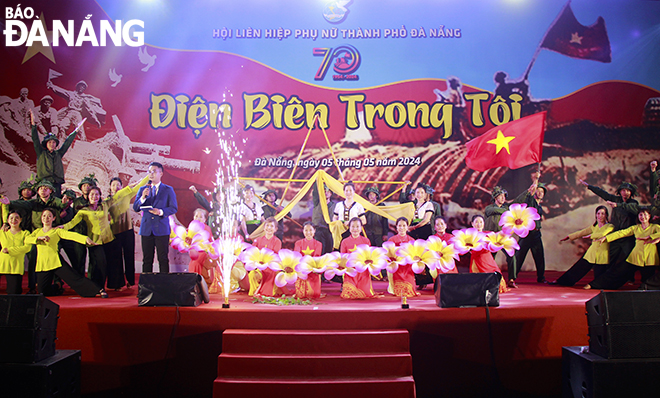 dan vu mung 70 nam chien thang dbp 1