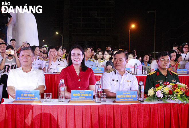 dan vu mung 70 nam chien thang dbp
