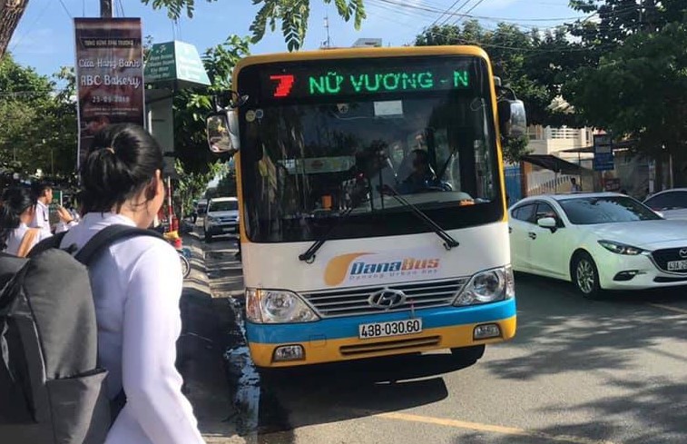 danabus