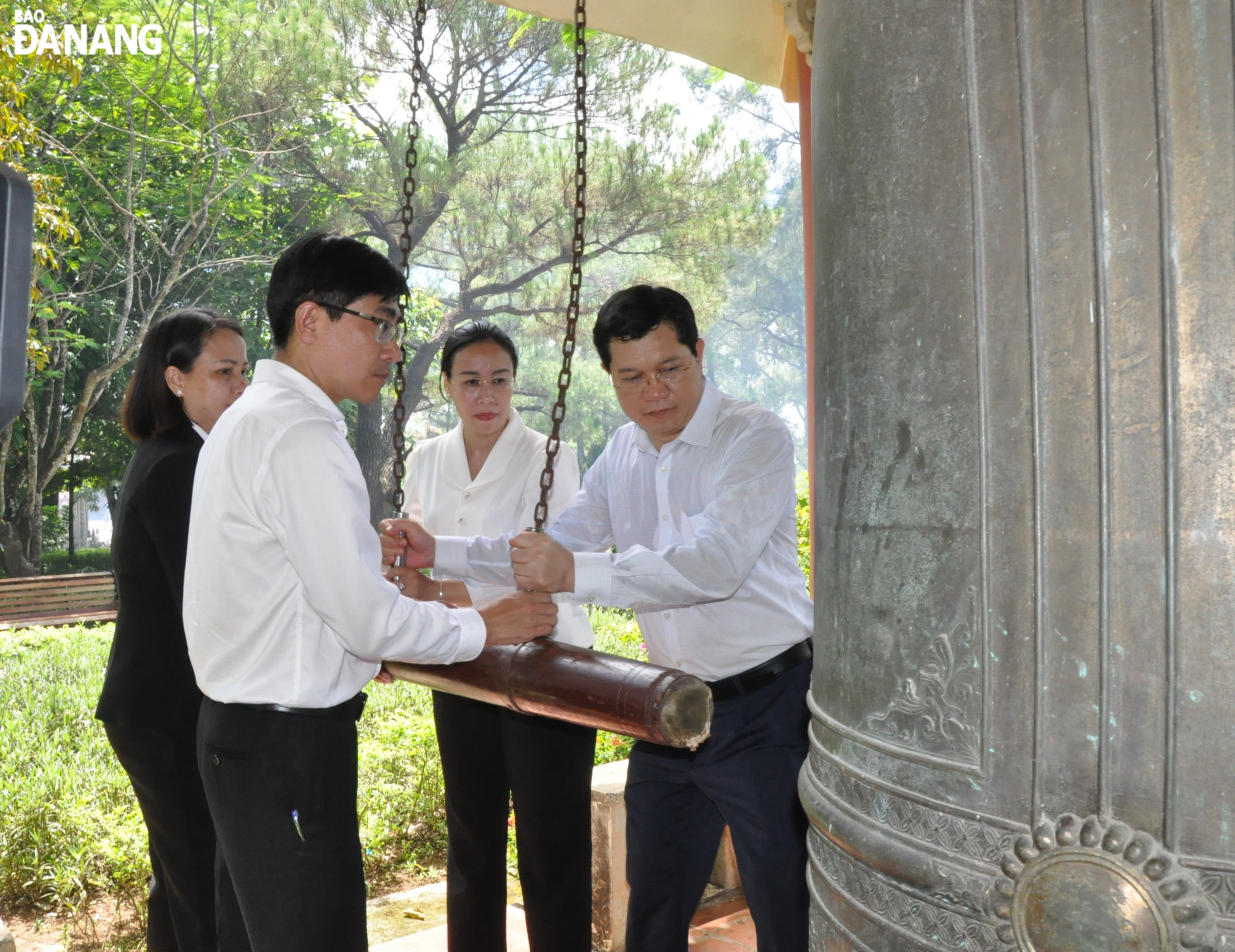 dang huong anh hung liet si tai quang tri 6