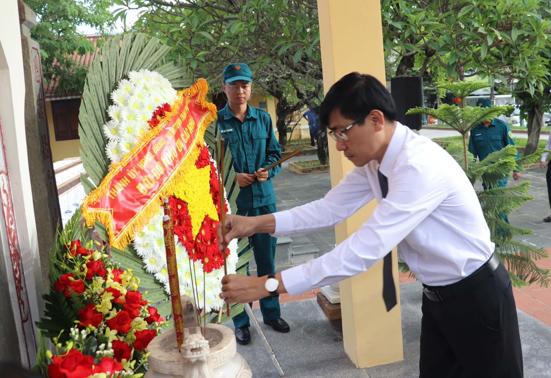 dang huong nghia trung hoa vang 7 2025 2