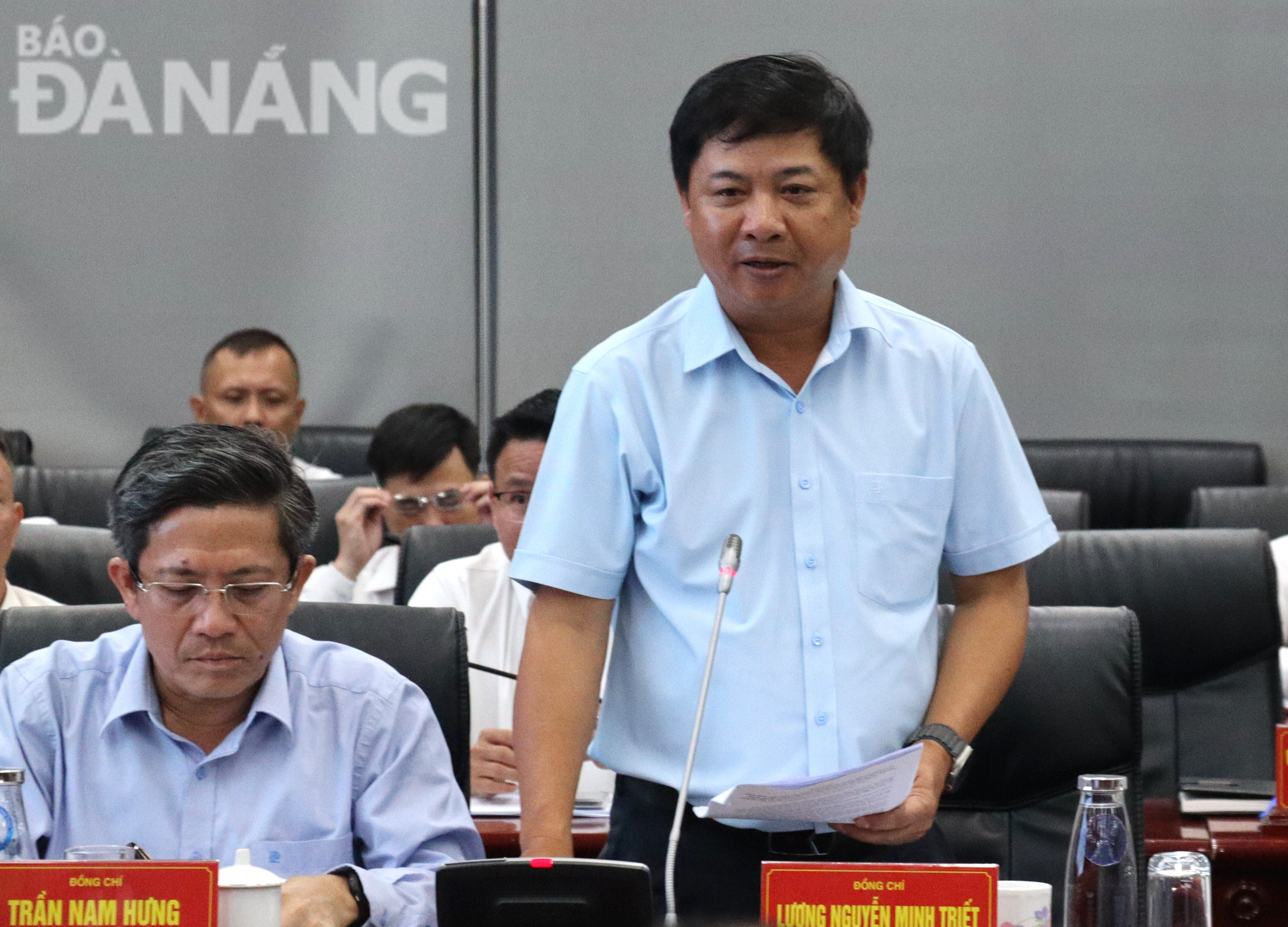 doan cong tac quoc hoi ve trung tam tai chinh 1