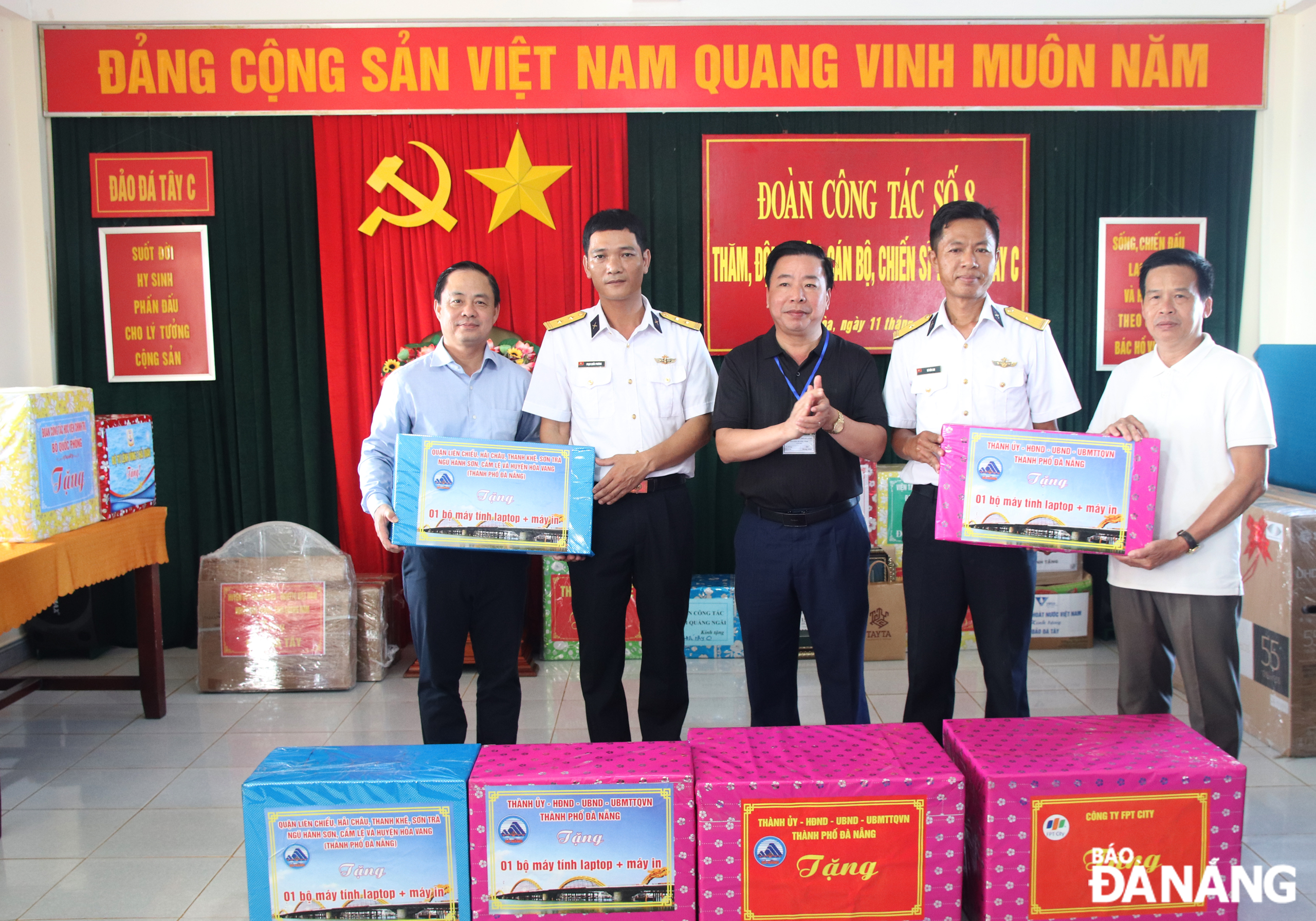 doan cong tac so 8 tham truong sa 8