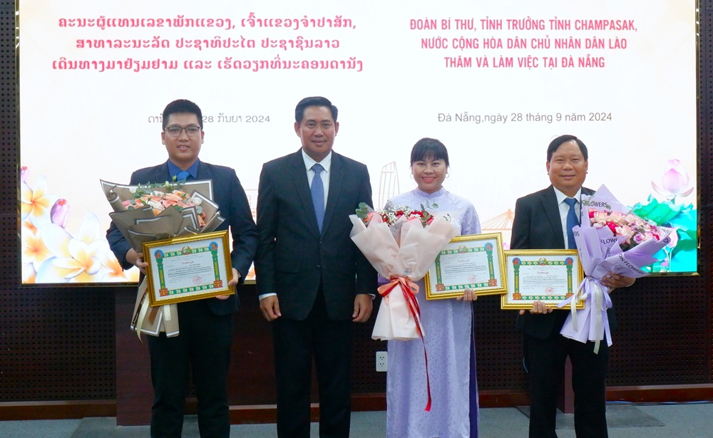 doan dai bieu cap cao tinh champasak 2