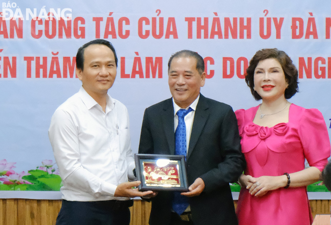 doanh nghi e1 bb 87p ph c3 a1t tri e1 bb 83n 2
