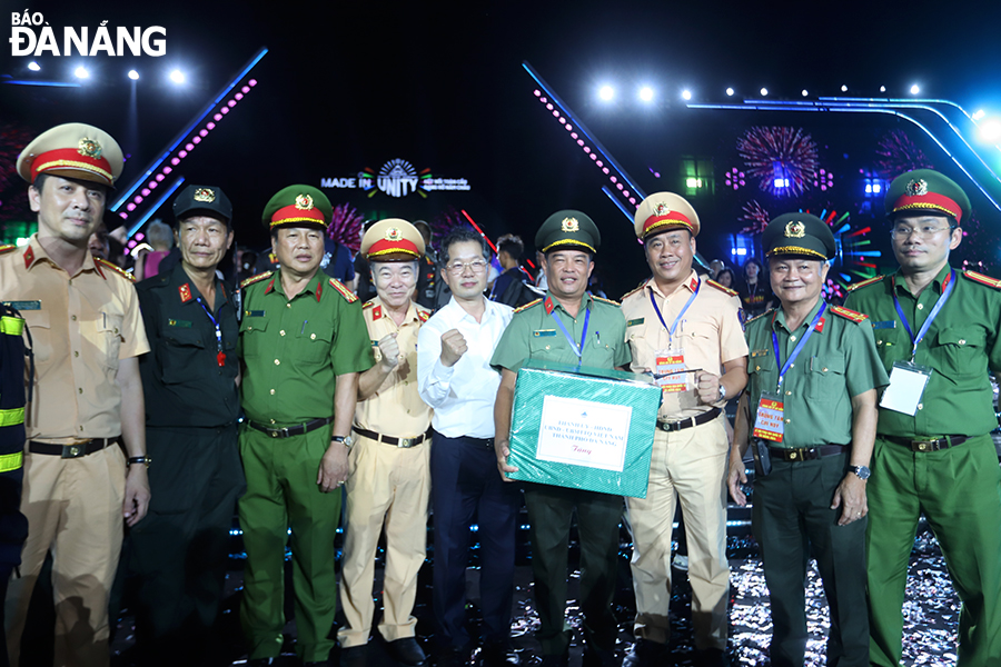 dong vien luc luong phuc vu diff 2024 3