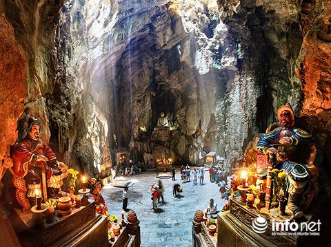 du khach tham quan ngu hanh son 2