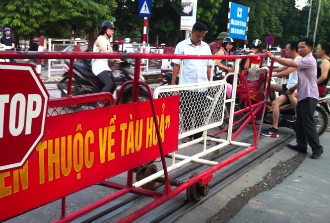 duong ngang lap camera