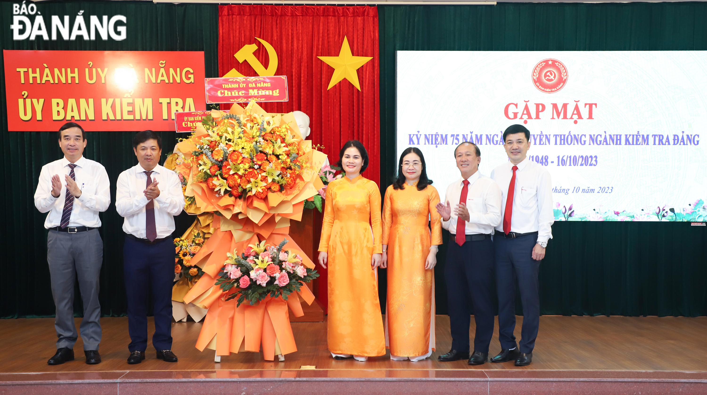 gap mat 75 nam ngay truyen thong kiem tra dang