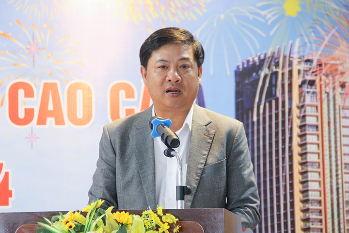 gap mat can bo huu tri xuan 2024